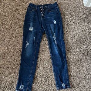 Stylish Blue Distressed Women Jeans-soft fit